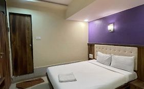 Hotel Golden Park Near Nesco